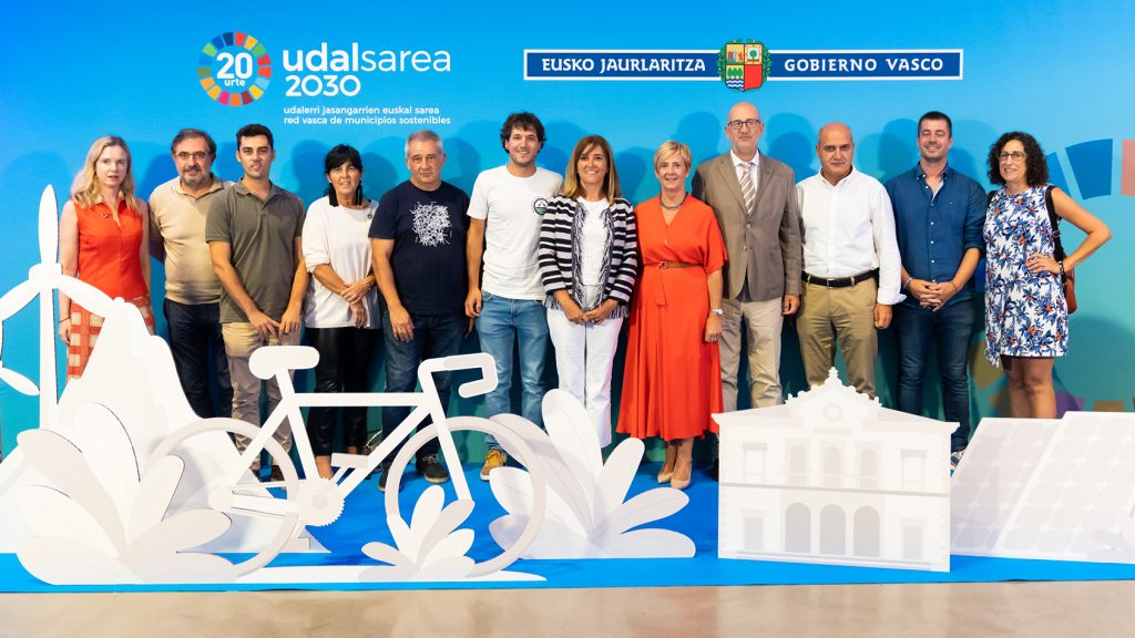 Evento Udalsarea 2030 IHOBE Eventos audiovisuales Bilbao Bizkaia agencia DT Creativos - Tabakalera